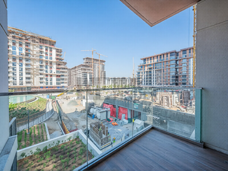 1BR Apt for Rent – Central Park City Walk | 850 Sqft